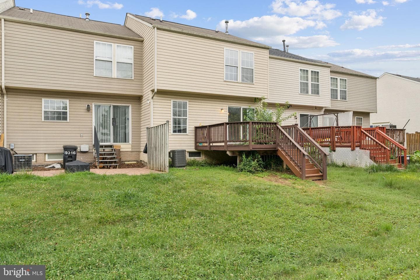 9314 Vanguard Court photo 31