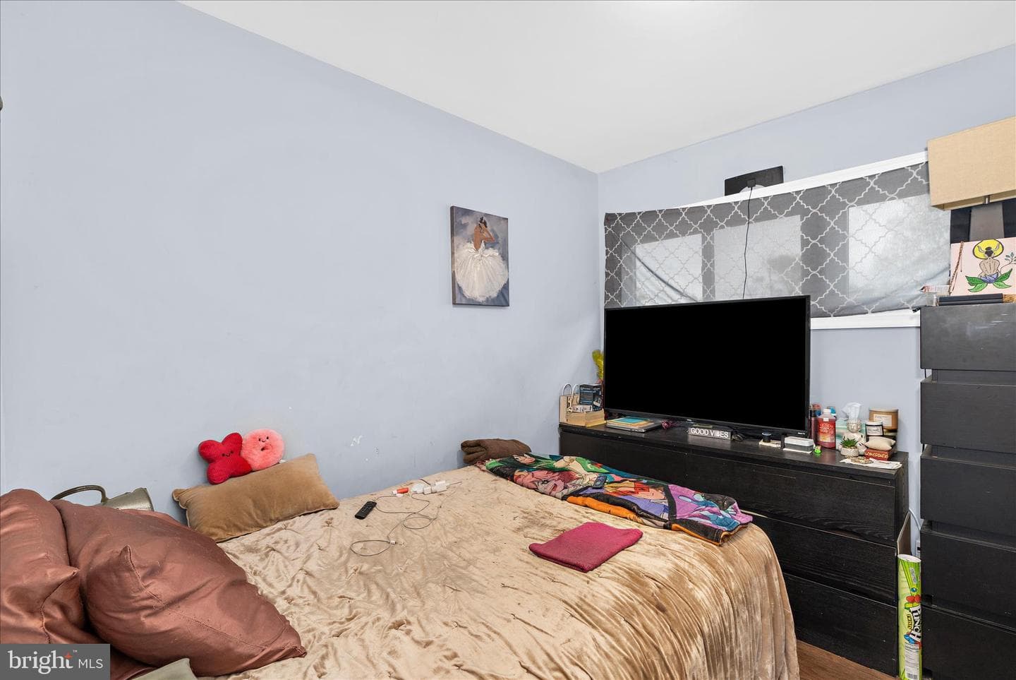 5911 Charnwood photo 10