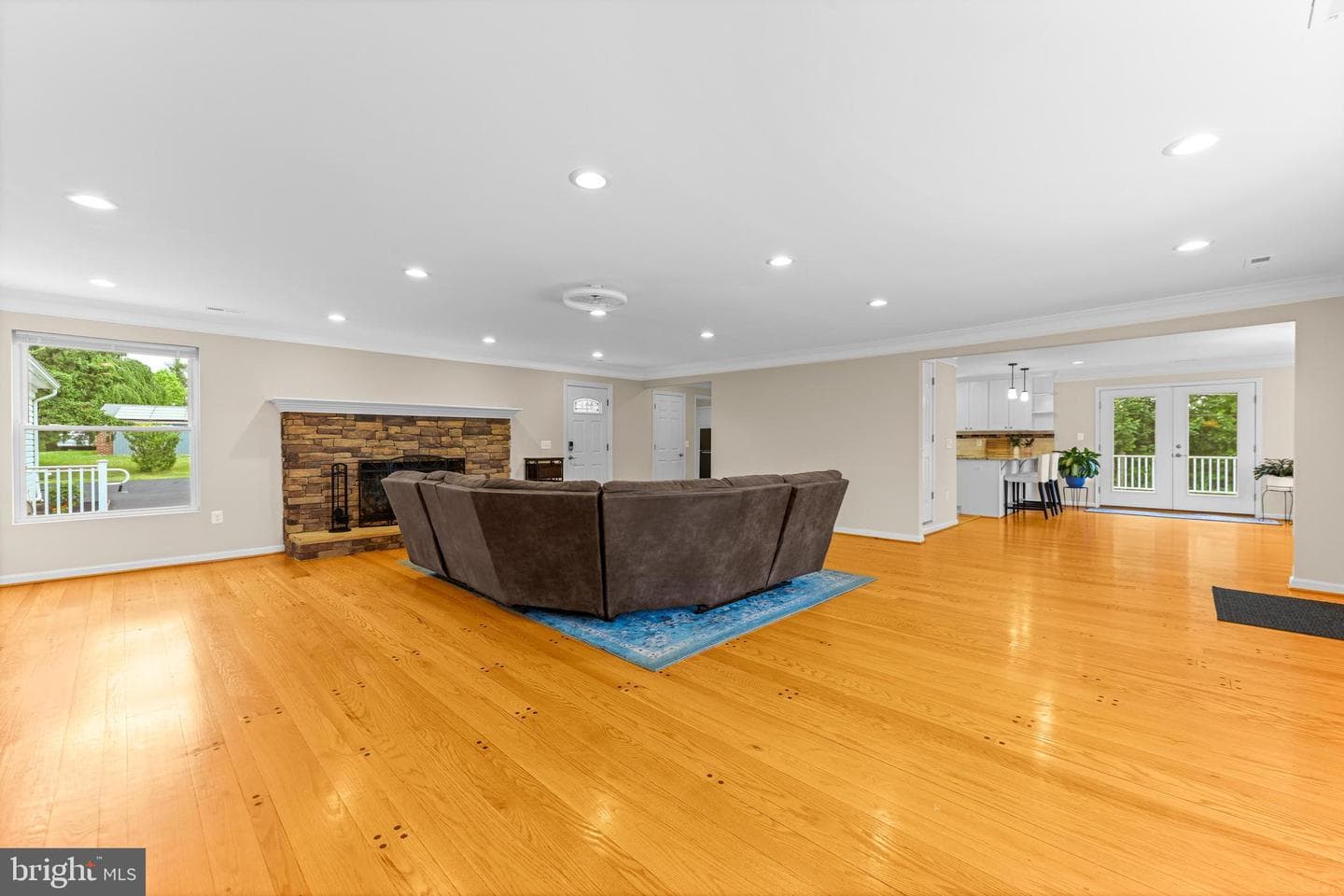 2300 Ravenview Road photo 8