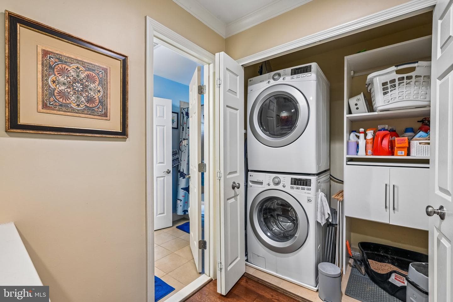 100 Newmarket Court photo 35