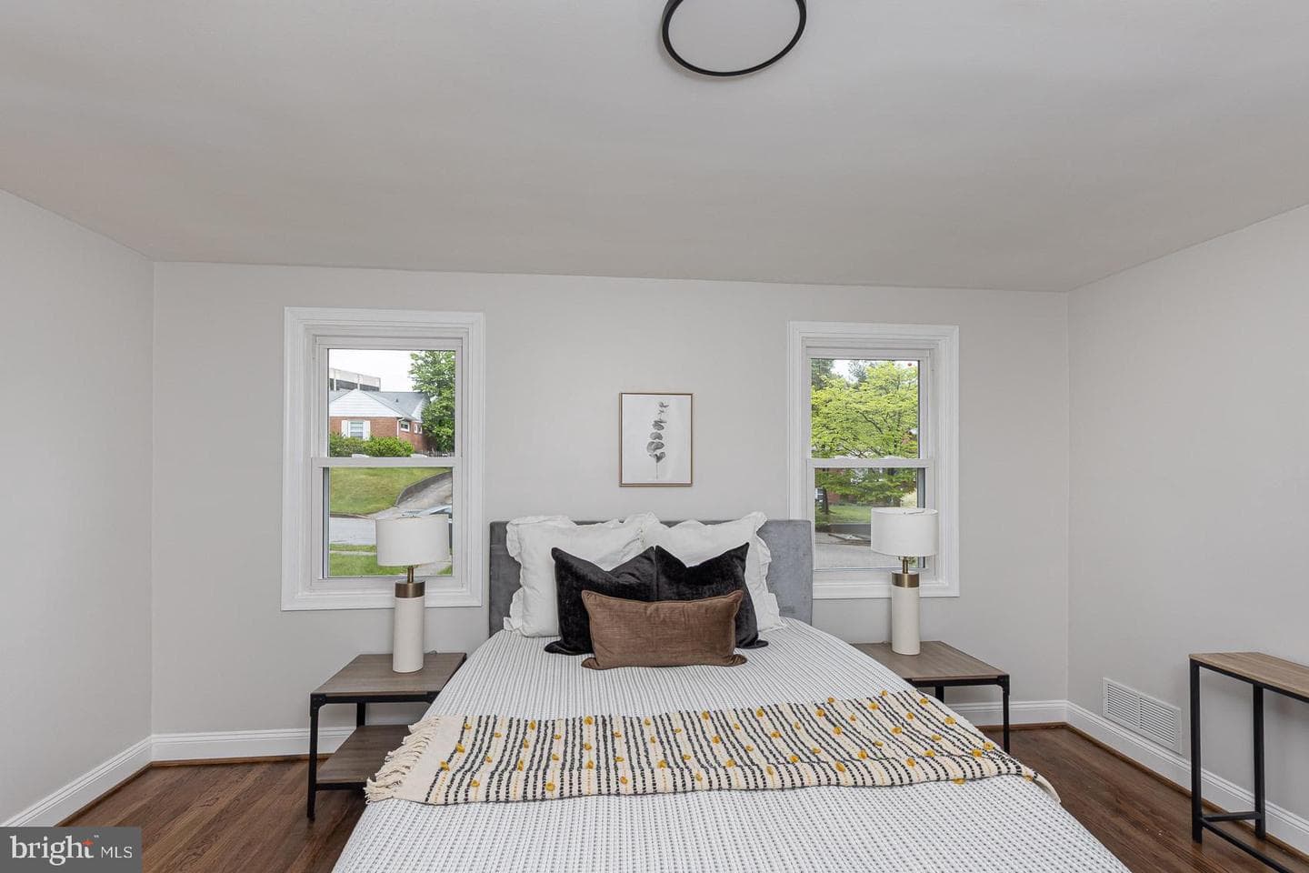 536 Brook Road photo 15