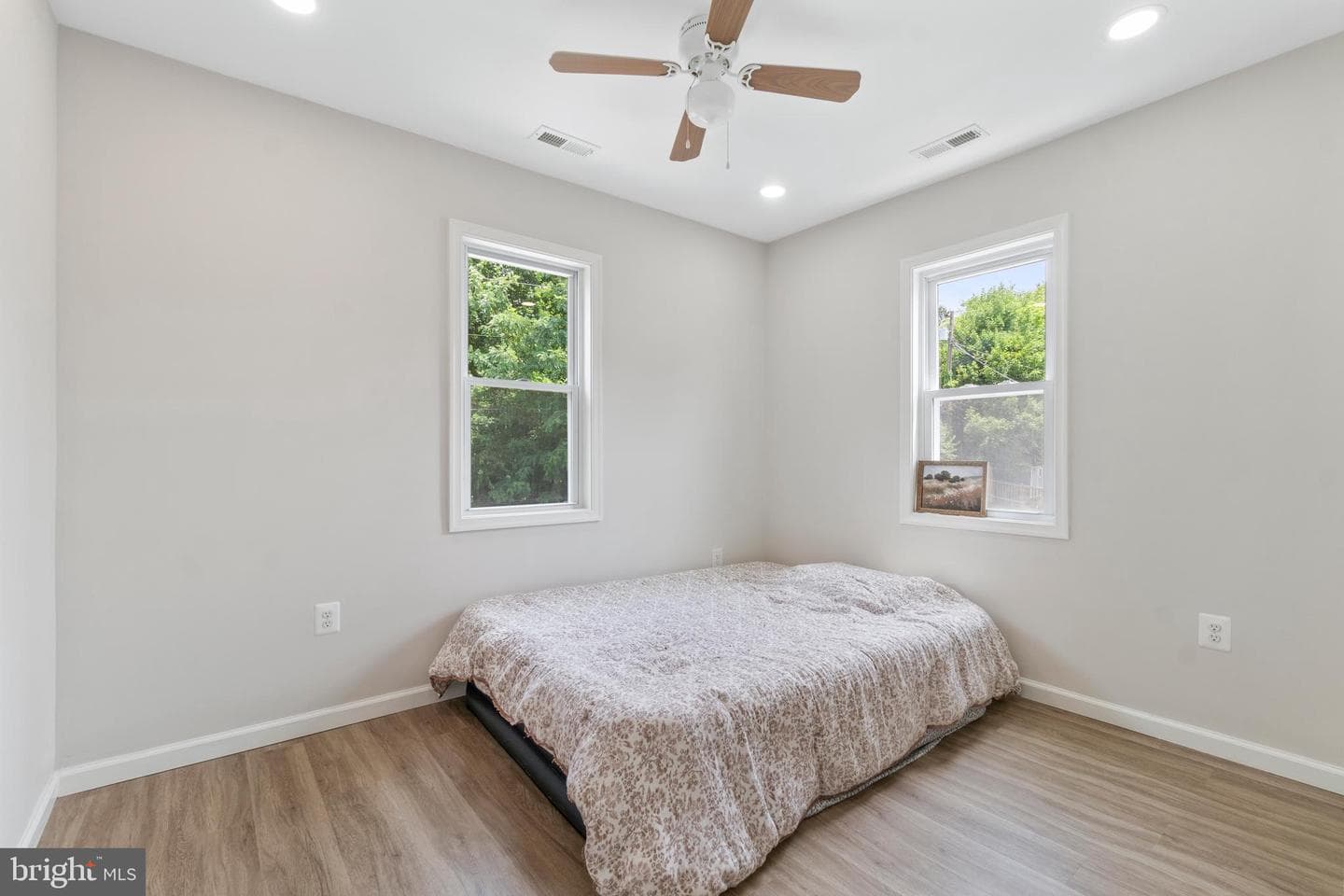 115 Symington Avenue photo 22