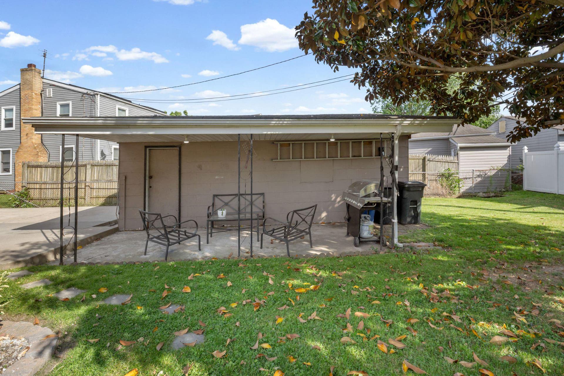 6 Lombardy Drive photo 27