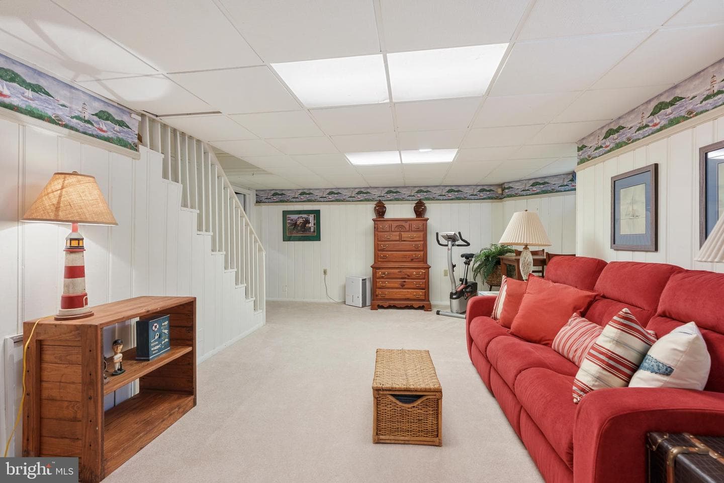 818 Kingston Road photo 33