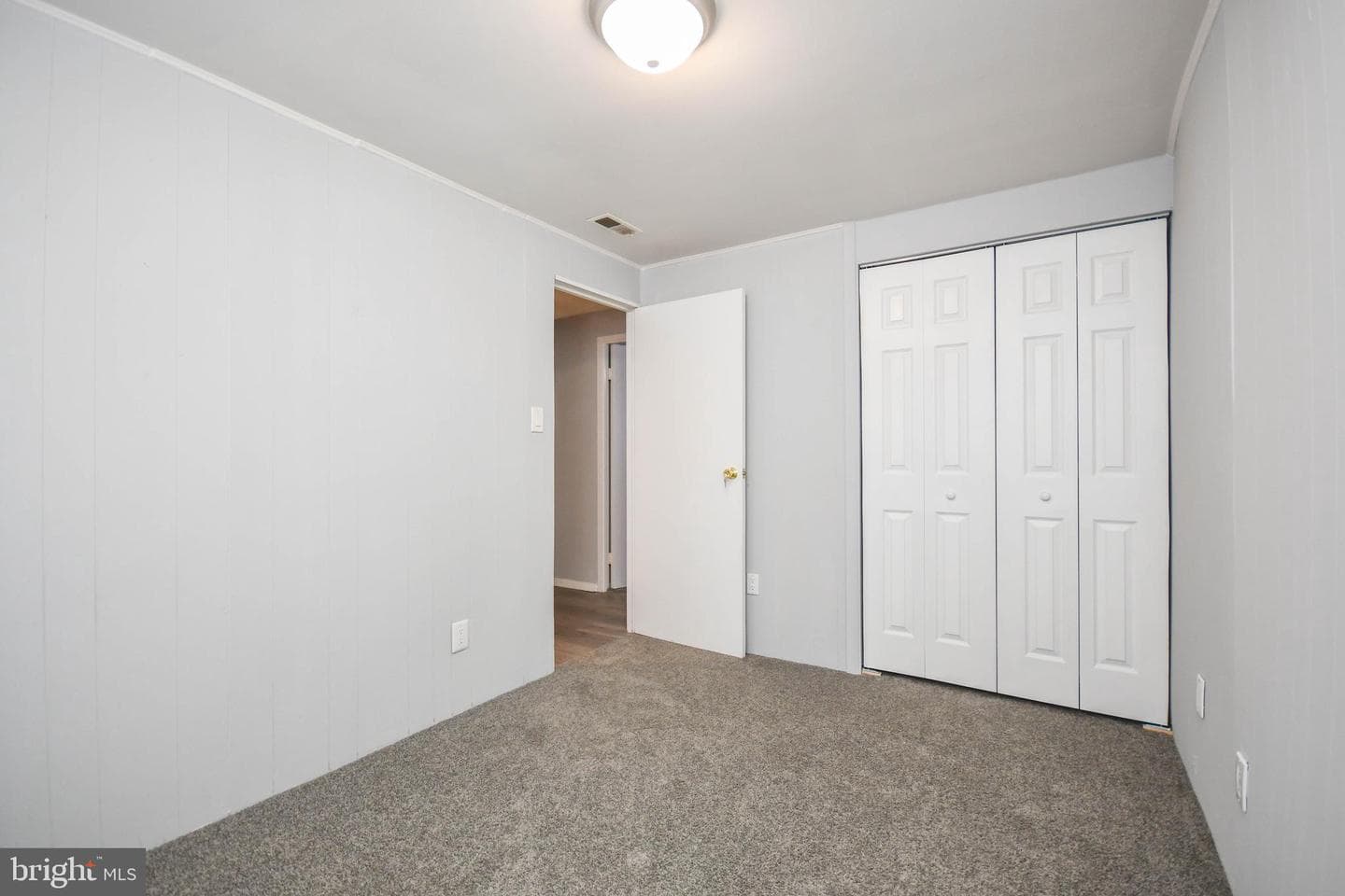 332 Suter Road photo 14