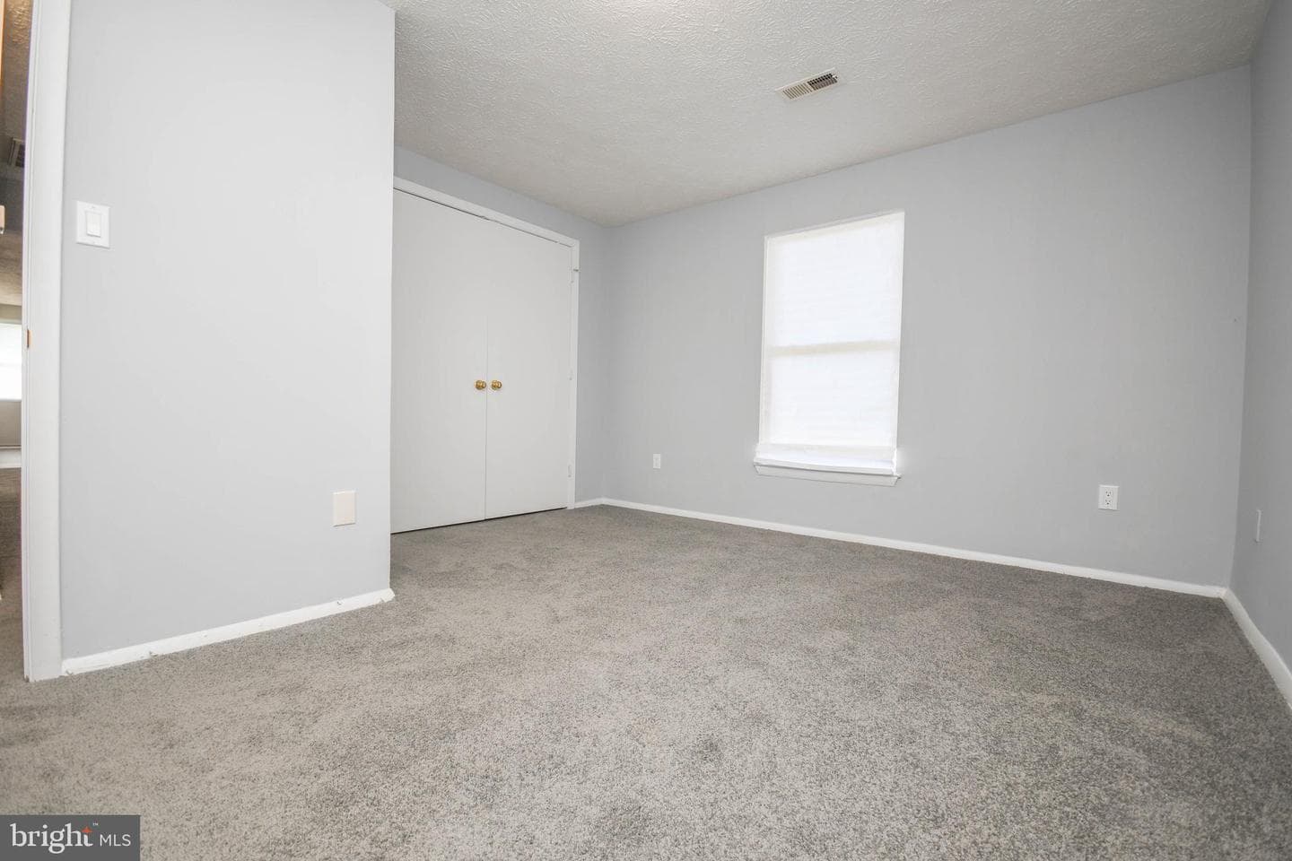 332 Suter Road photo 32