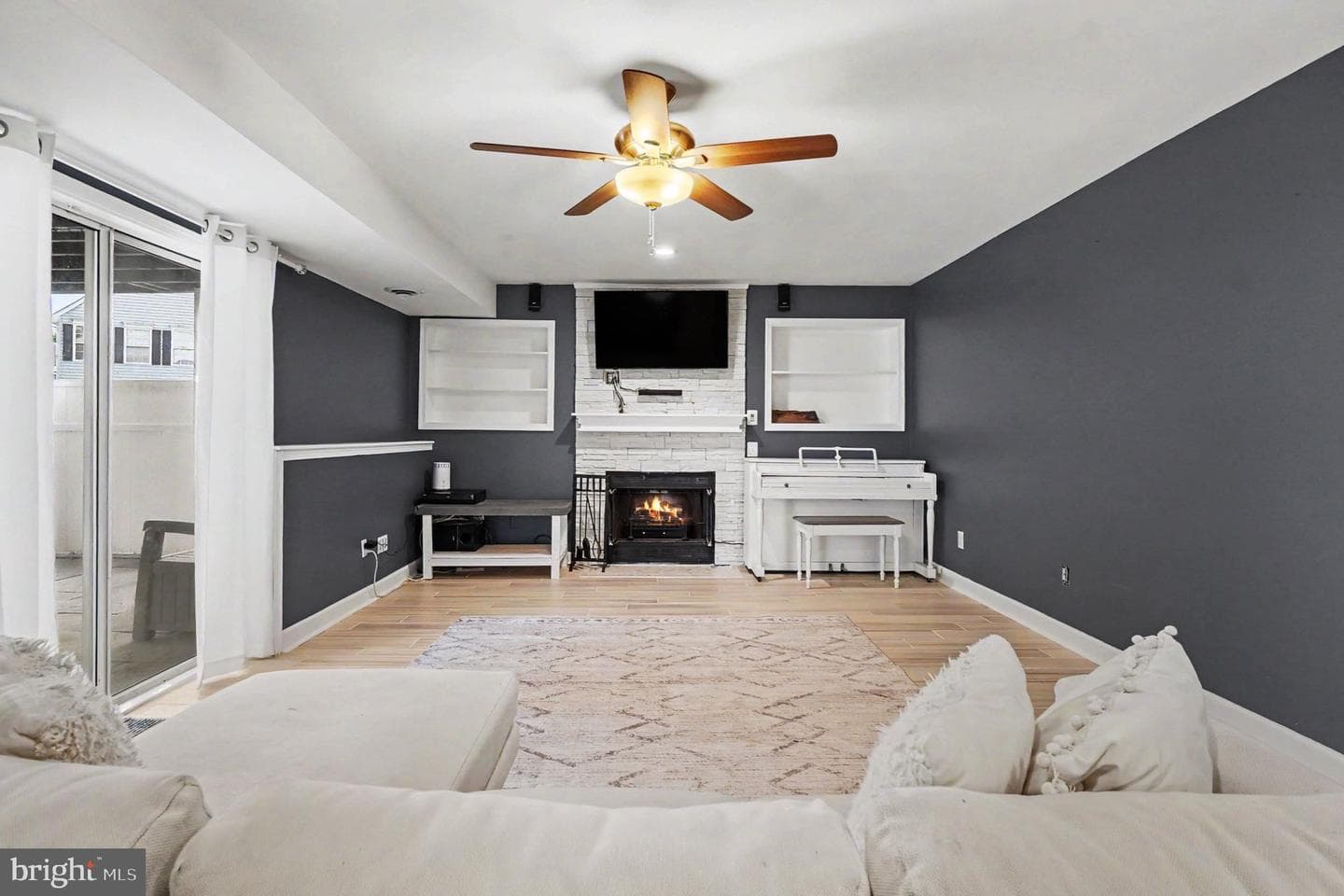 3727 Seneca Garden photo 18