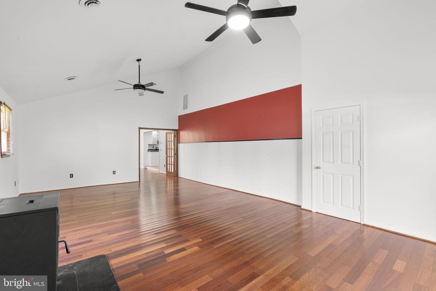 7512 Far Hills Drive photo 13