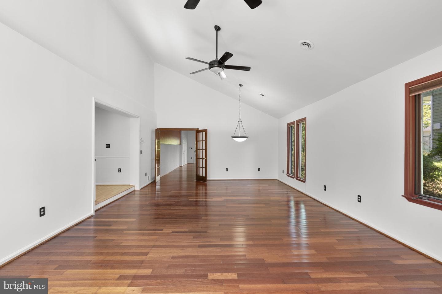 7512 Far Hills Drive photo 7