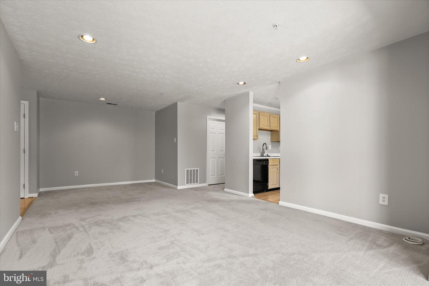 7907 Valley Manor Road #h photo 4