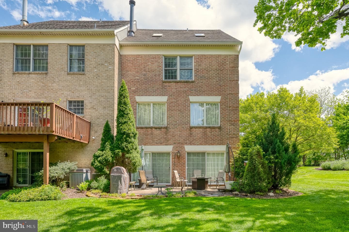 2 Alderman Court photo 42