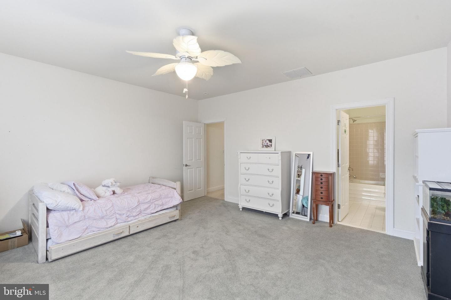 9 Deer Ridge Court photo 61