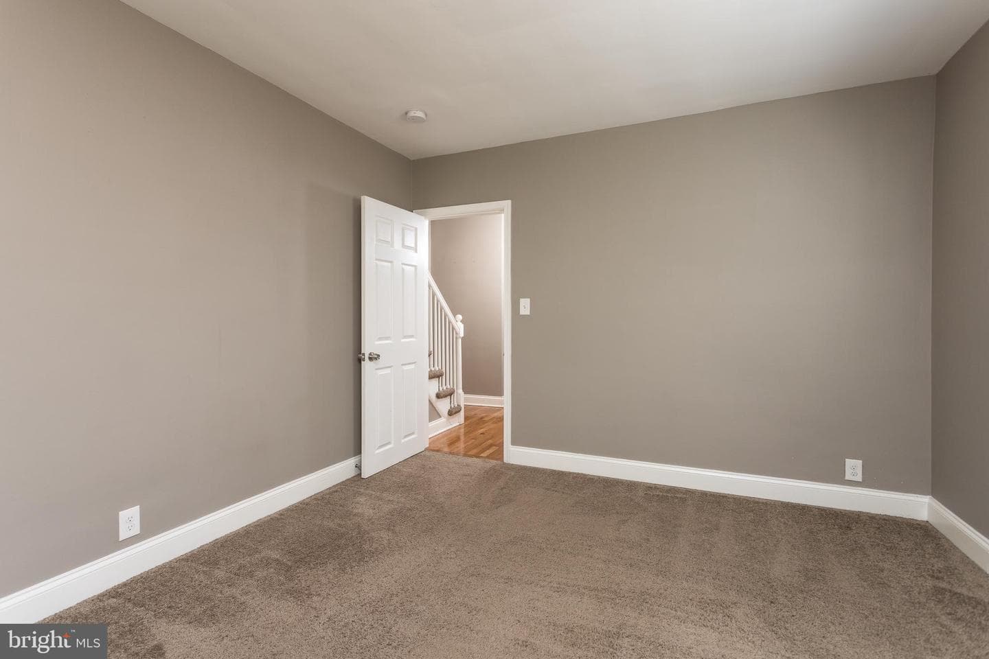 4304 Kensington Road photo 16