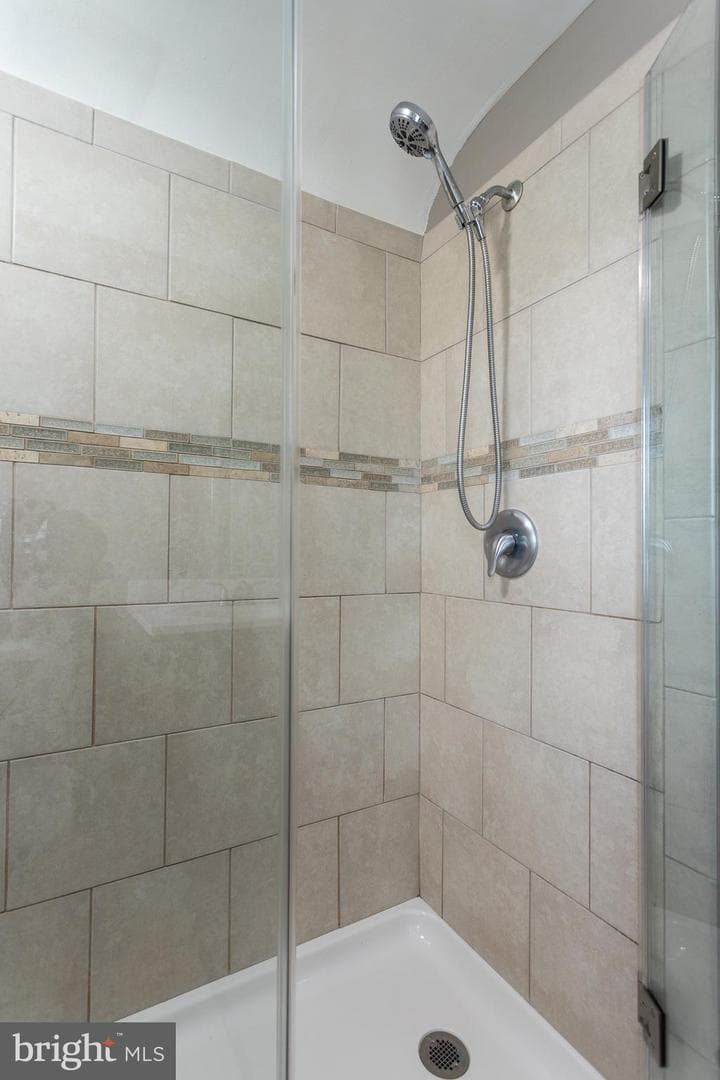 4304 Kensington Road photo 20