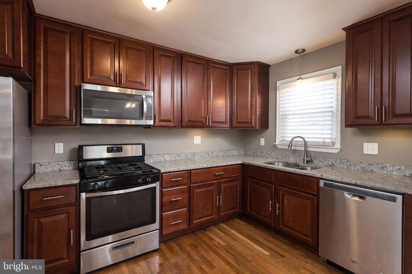 4304 Kensington Road photo 9