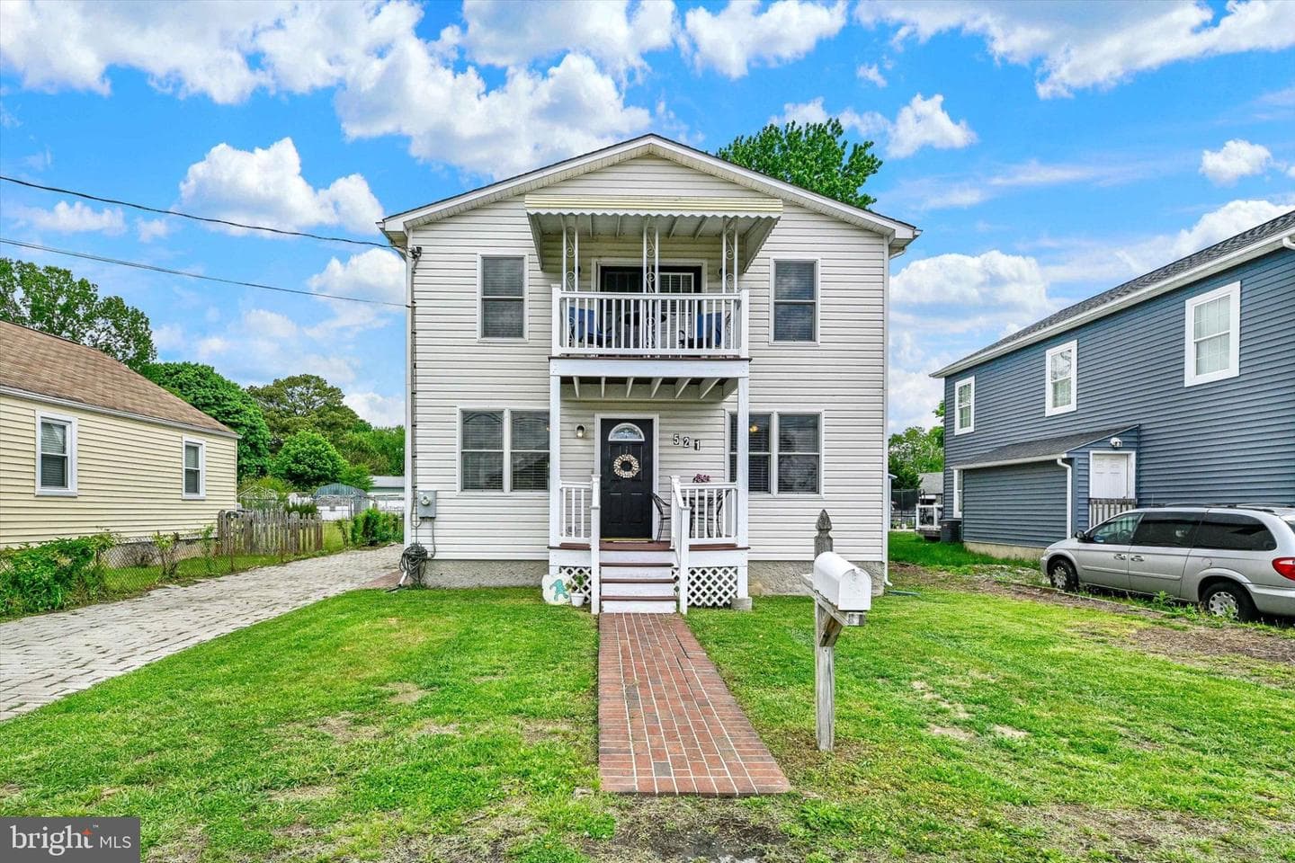 521 Riverside Drive photo 27