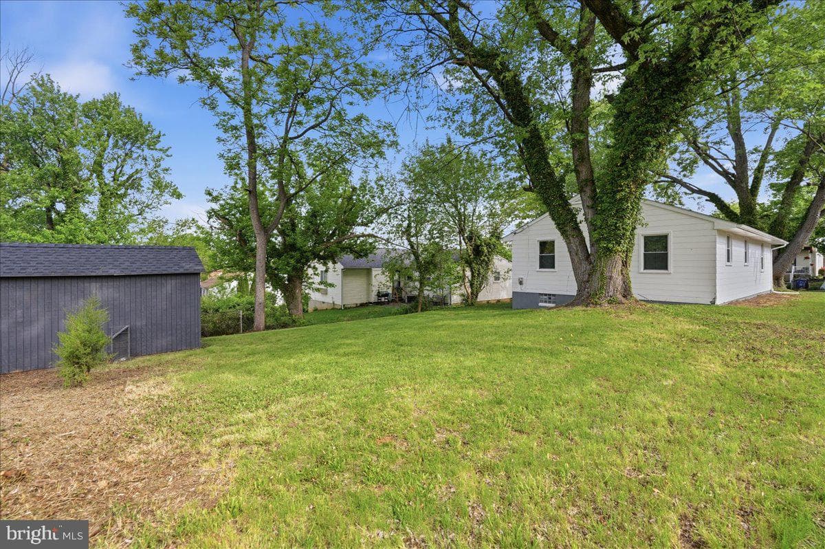 6305 Carlynn Avenue photo 30