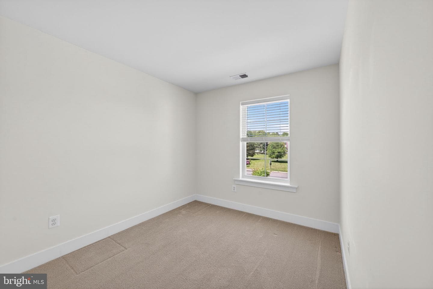 10047 Whitaker Way photo 30