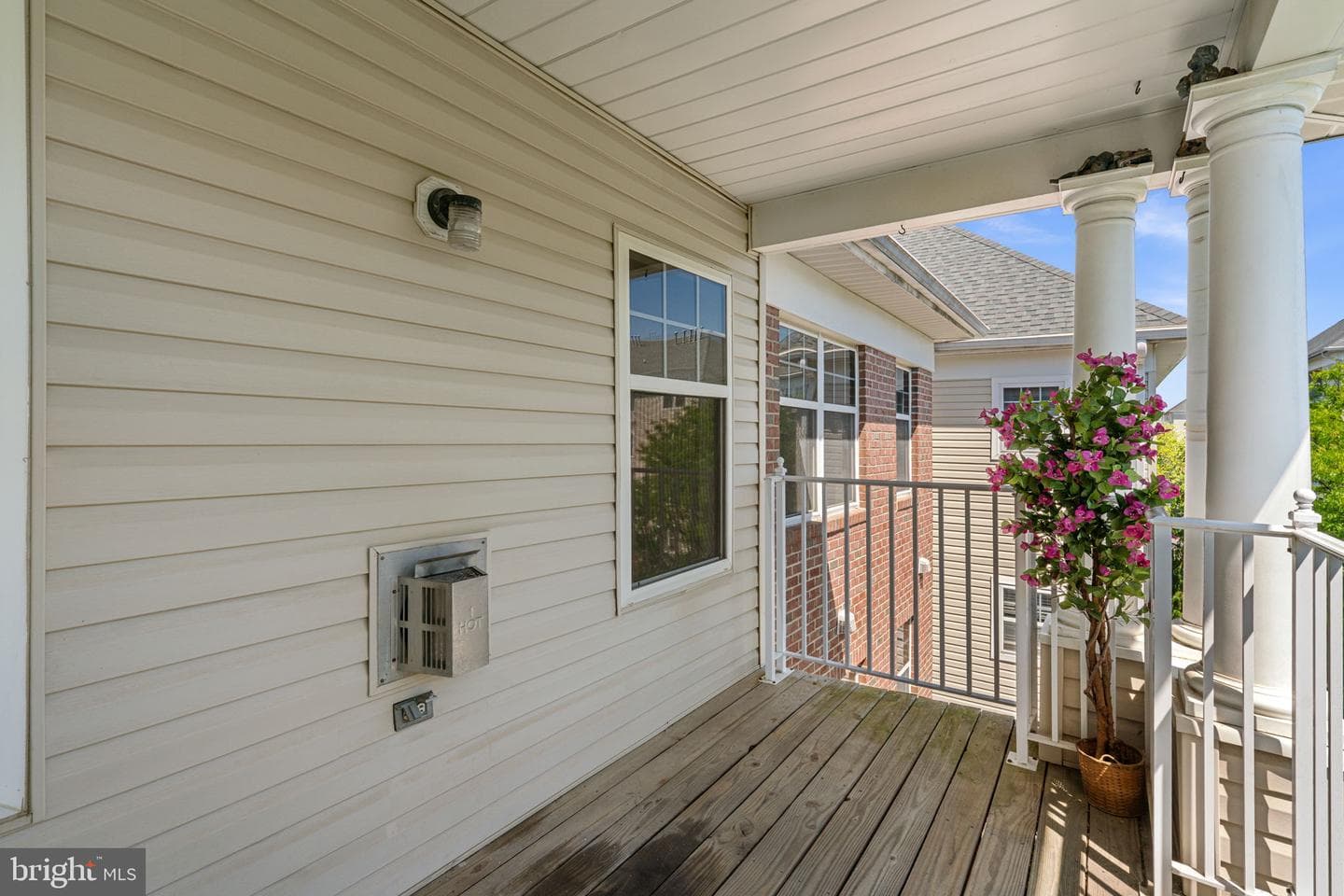 4550 Chaucer Way #406 photo 26