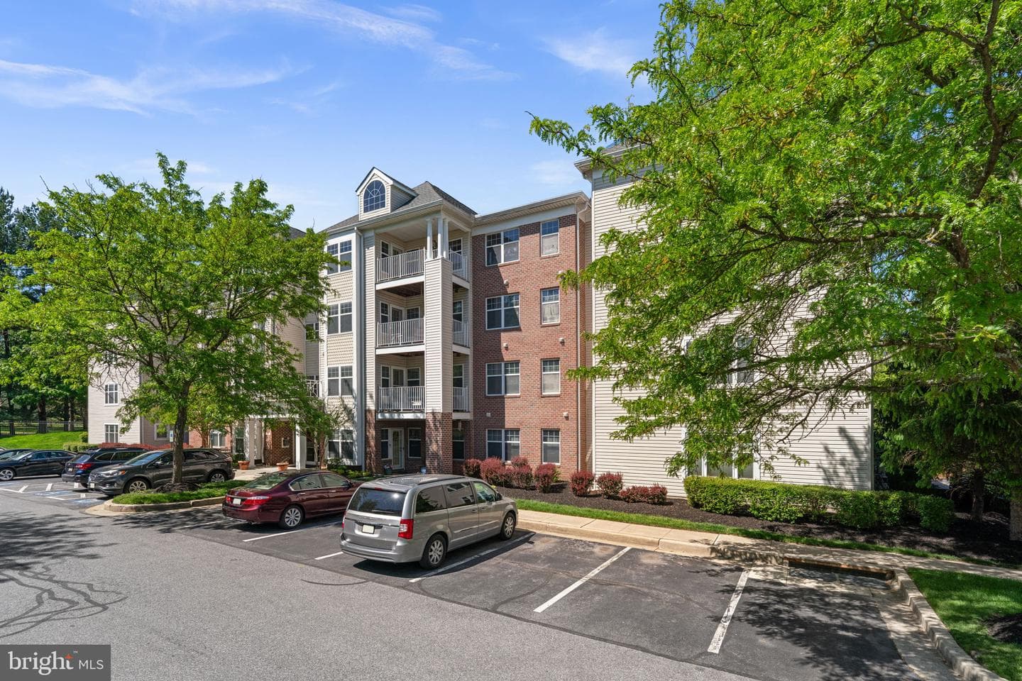 4550 Chaucer Way #406 photo 29