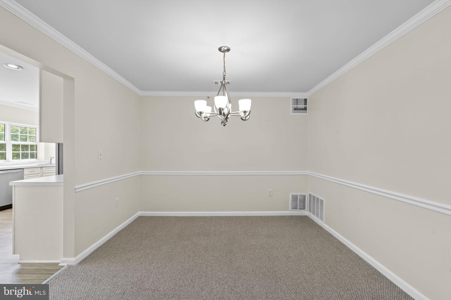 4550 Chaucer Way #406 photo 8