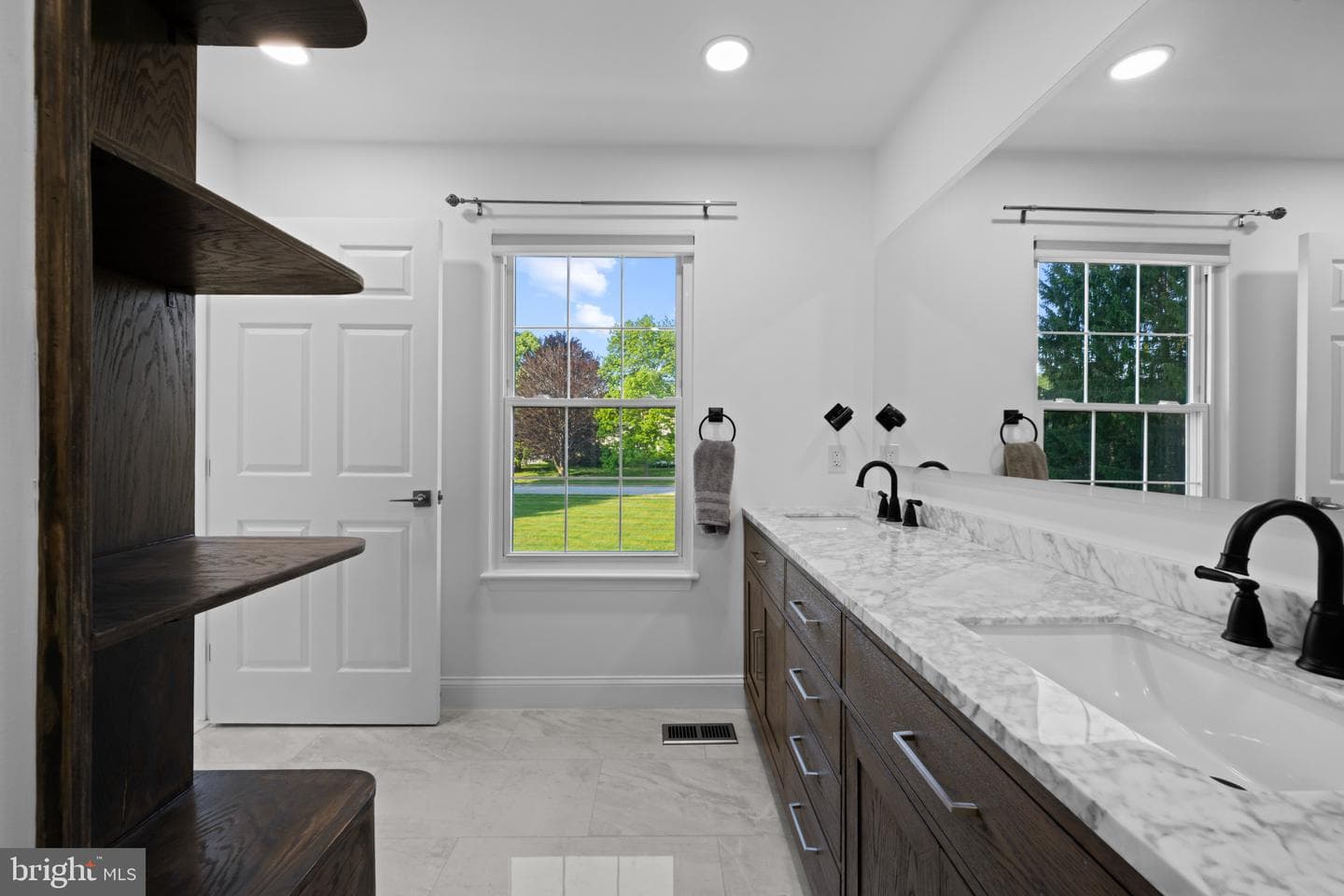 13054 Tarragon Road photo 32