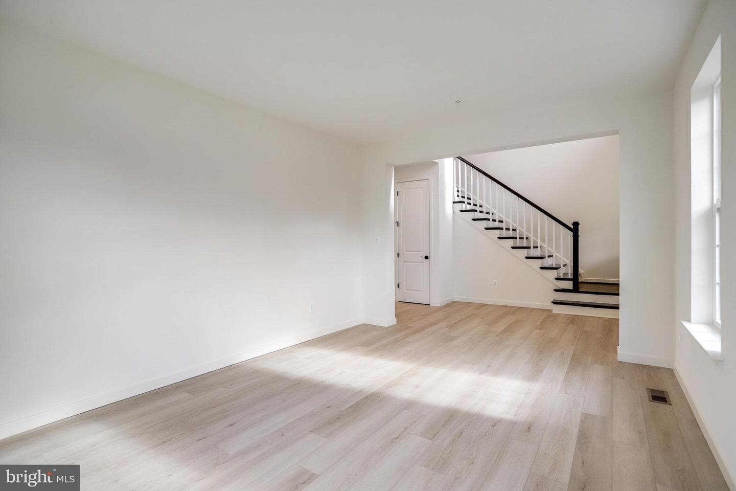 701 Berrymans Lane photo 14