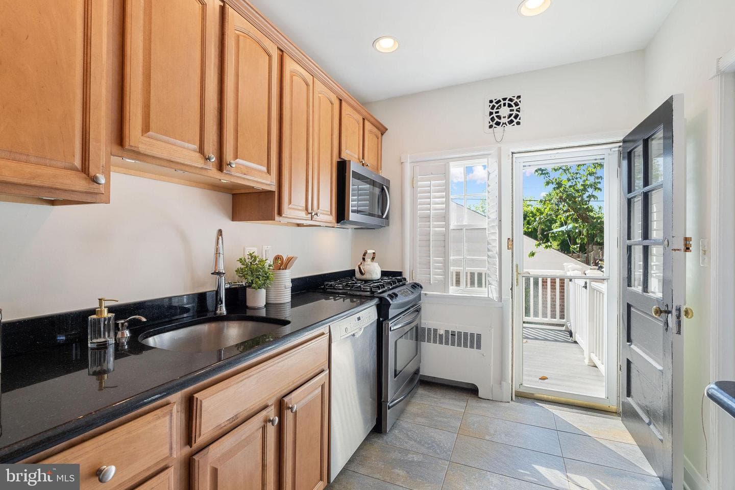 19 Dunkirk Road photo 13