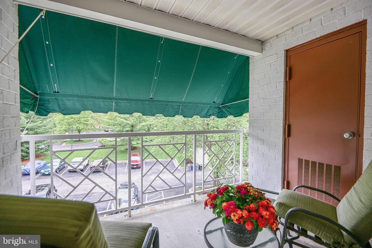 117 Castletown Road #301 photo 23
