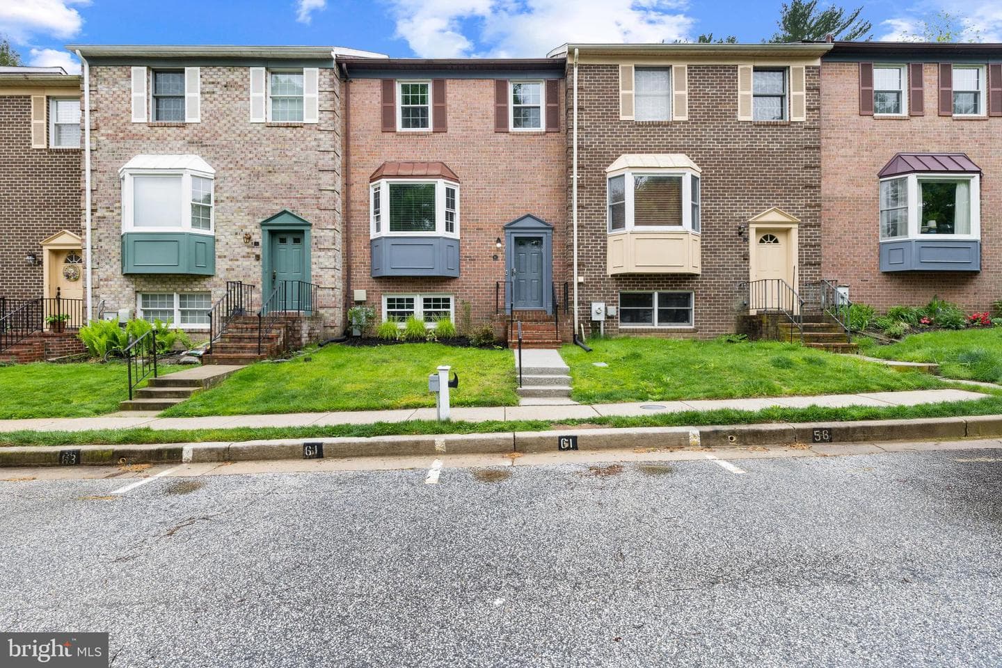 61 Cherrywood Court photo 2