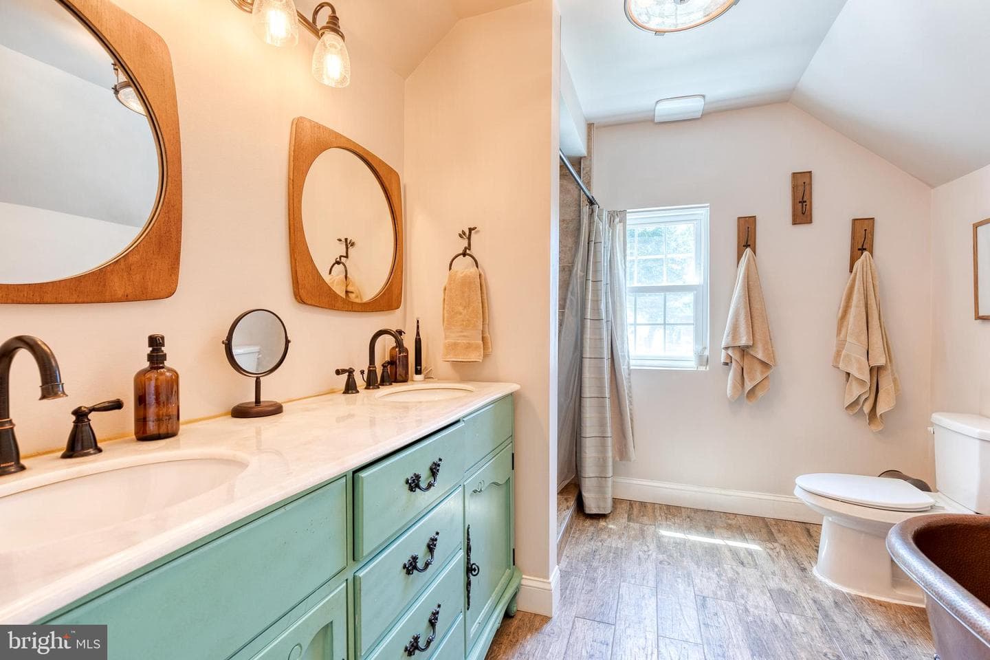 9131 Belair Road photo 25