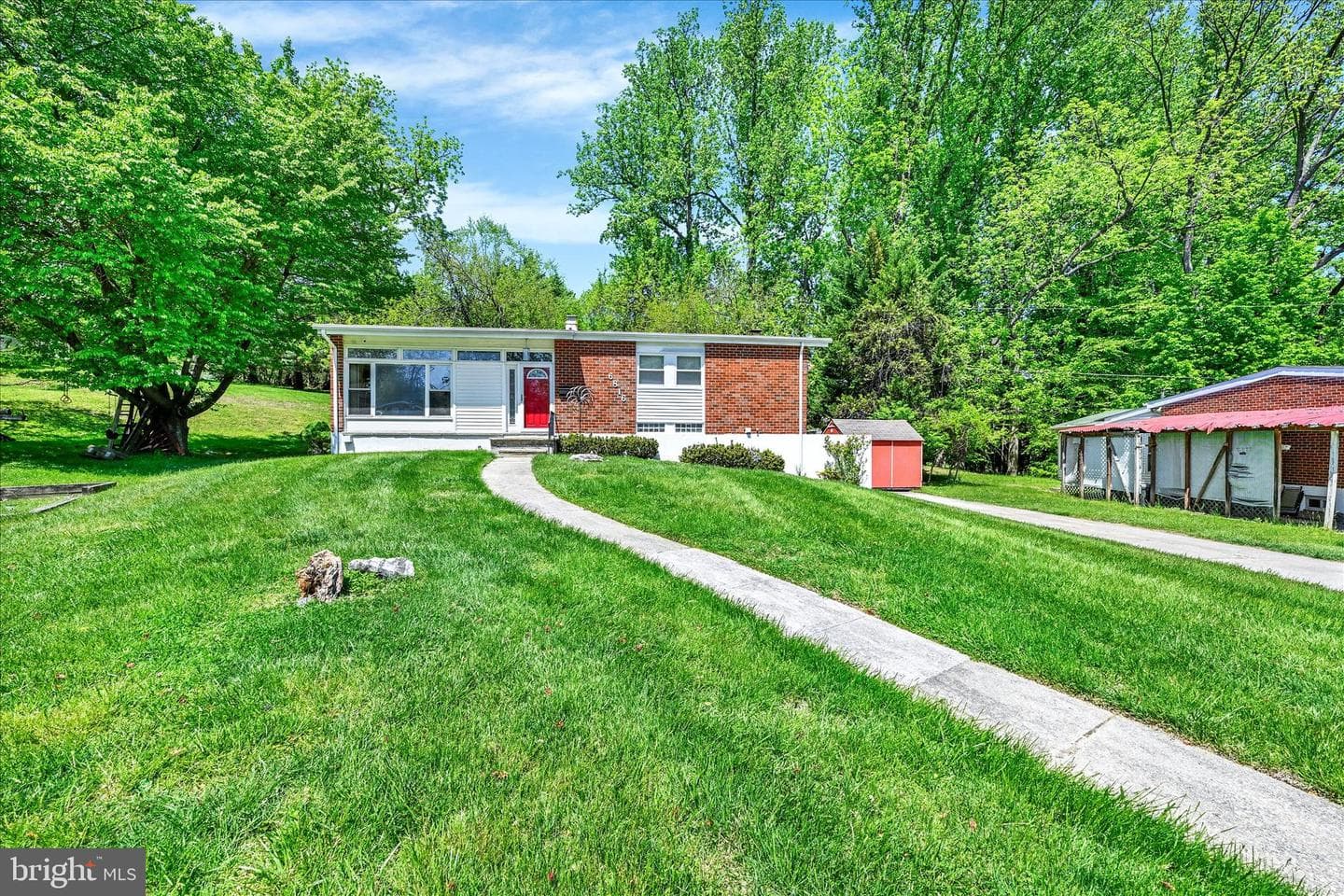 6816 Timberlane Road photo 4