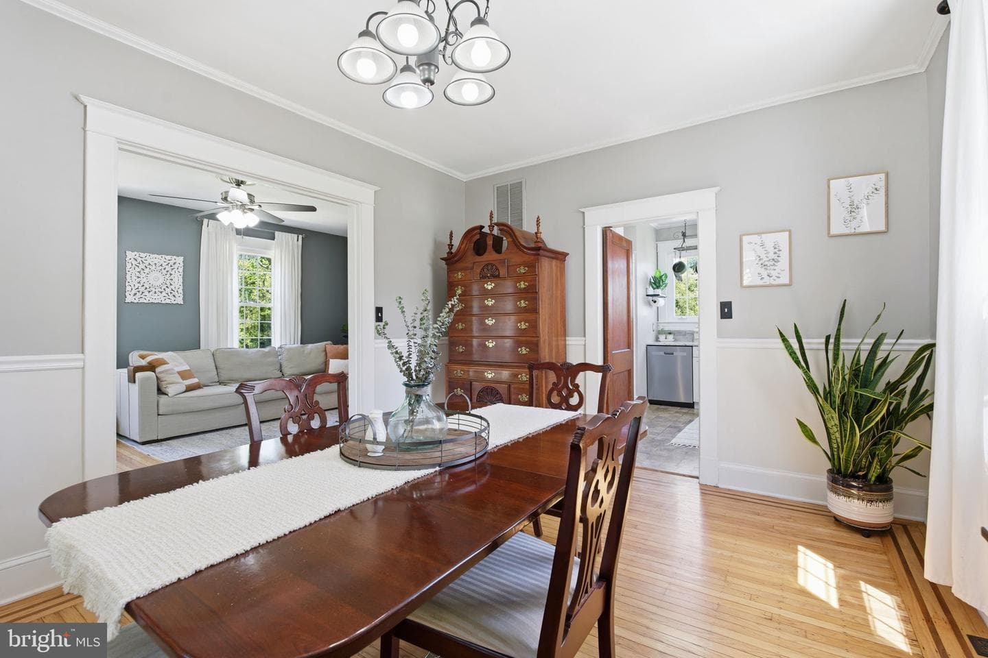 19 Timber Grove Road photo 11