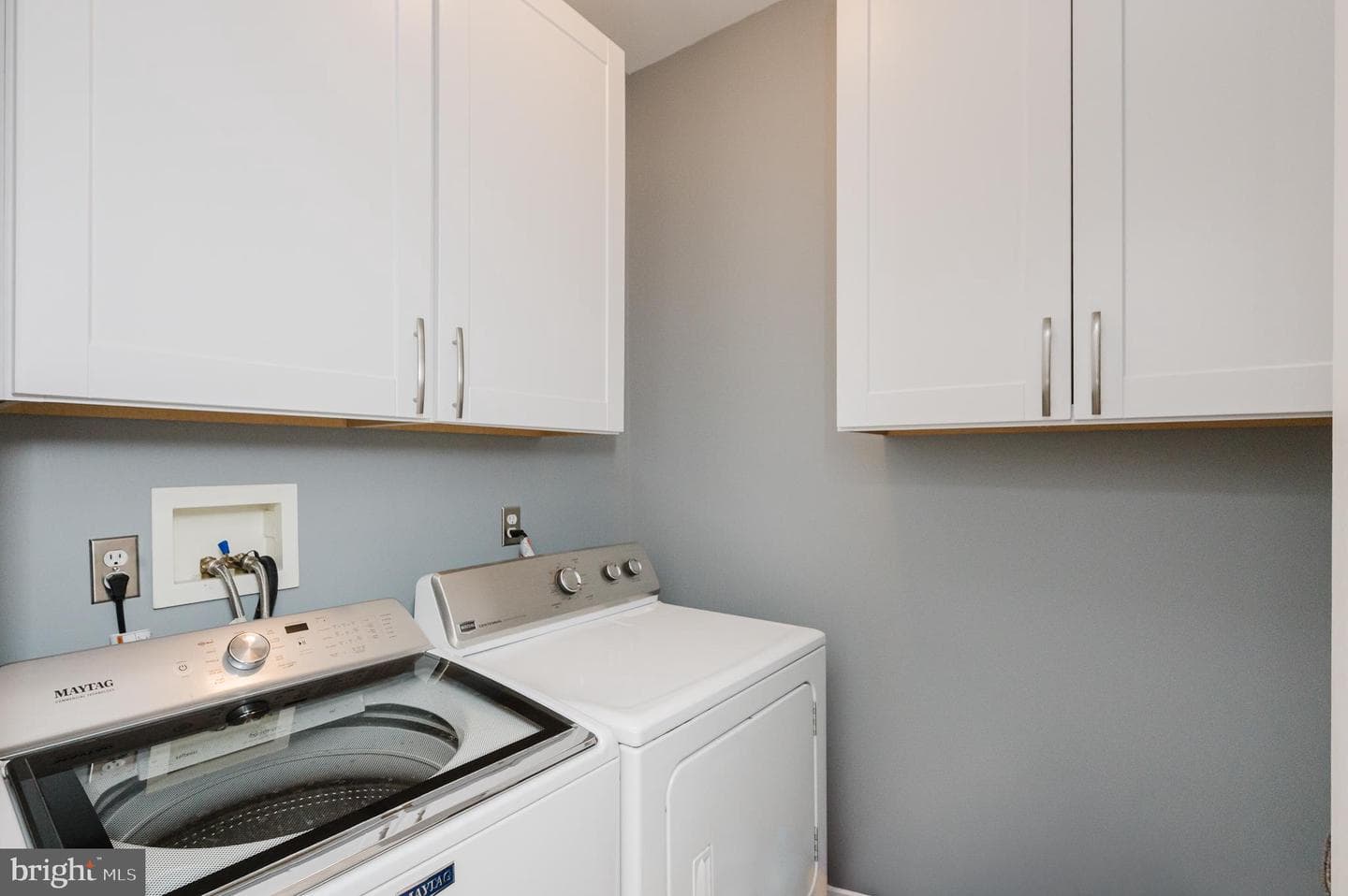 11604 Jerome Avenue photo 56