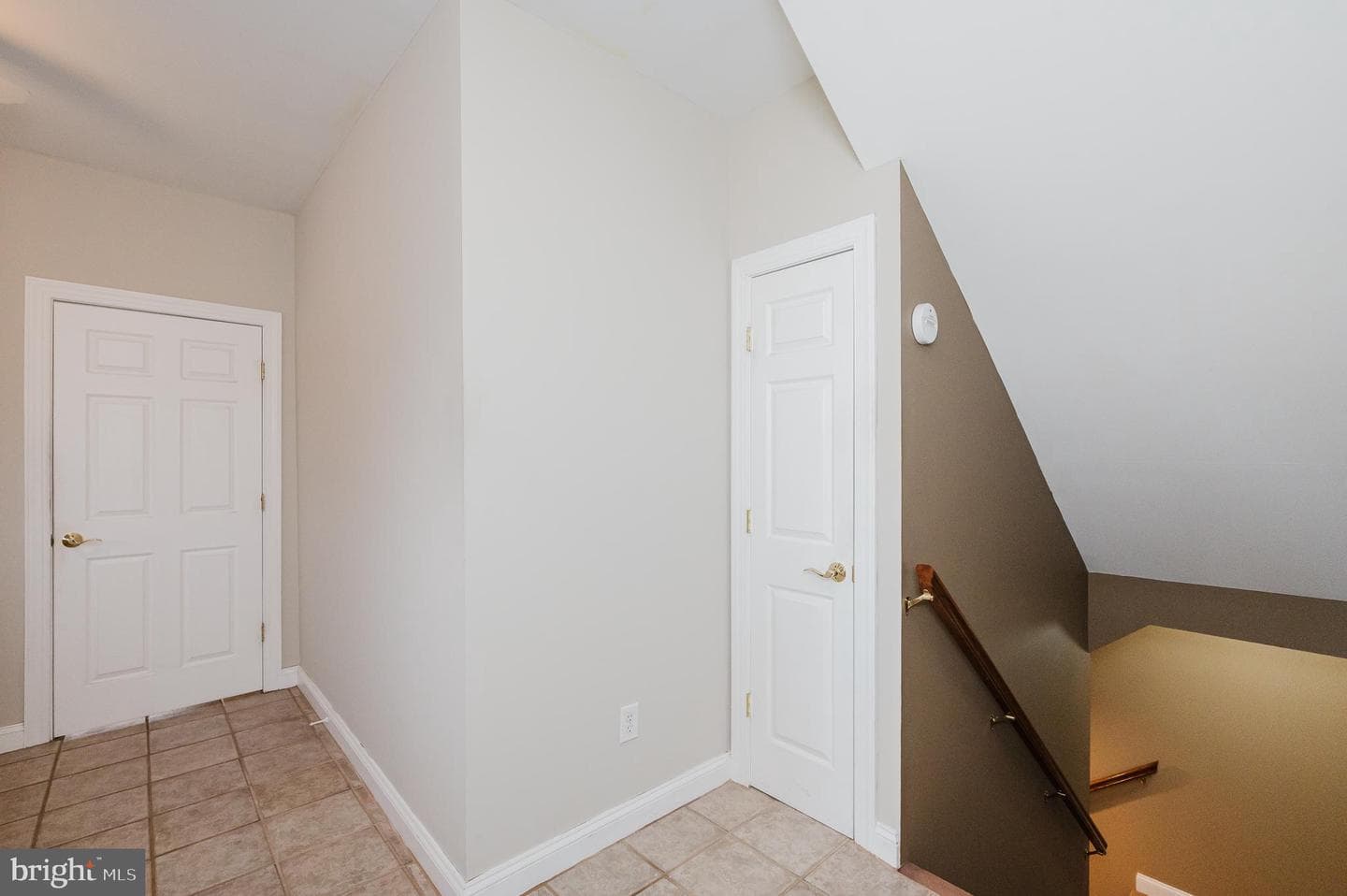 11604 Jerome Avenue photo 59