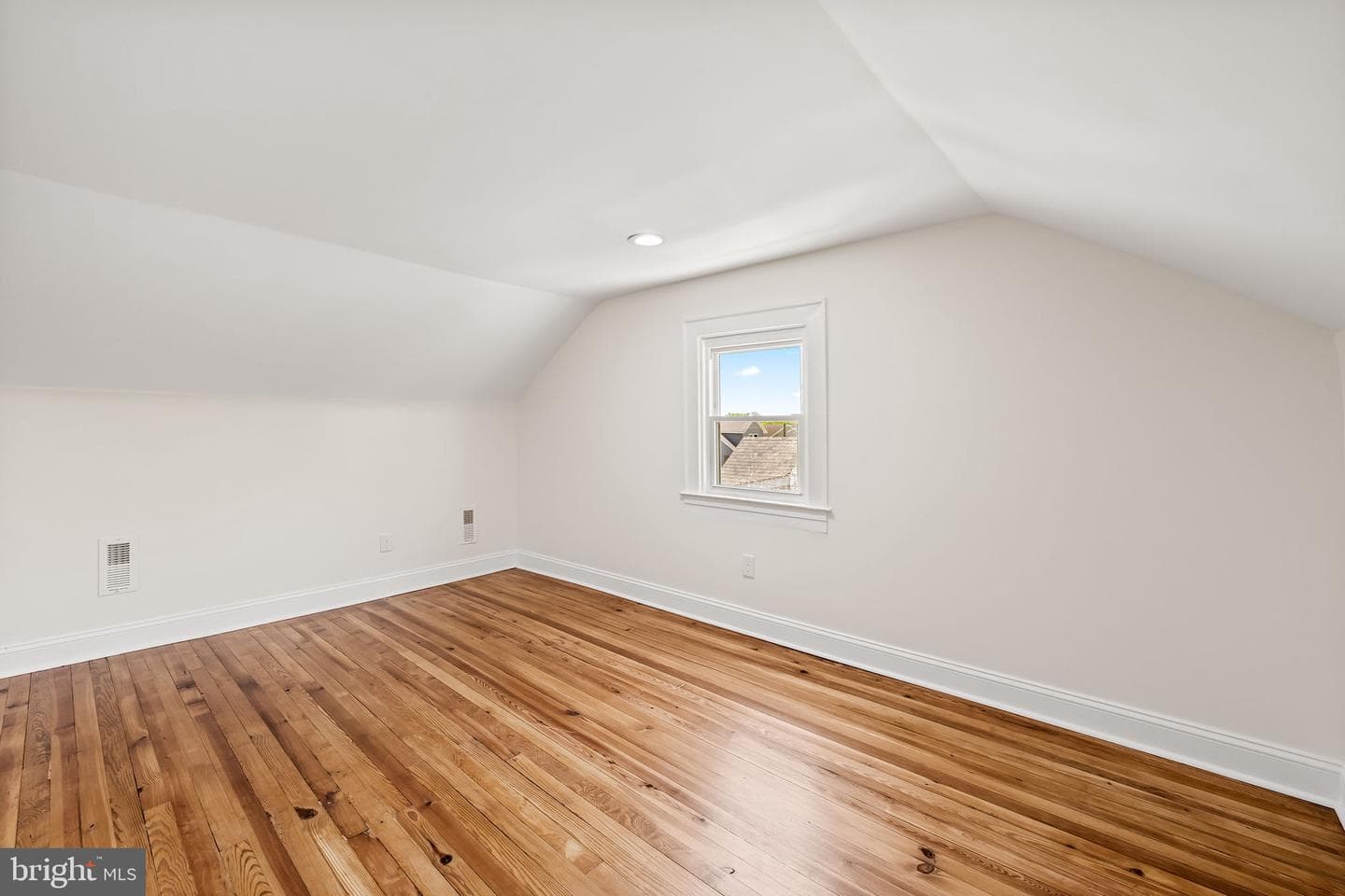 112 Linhigh Avenue photo 28