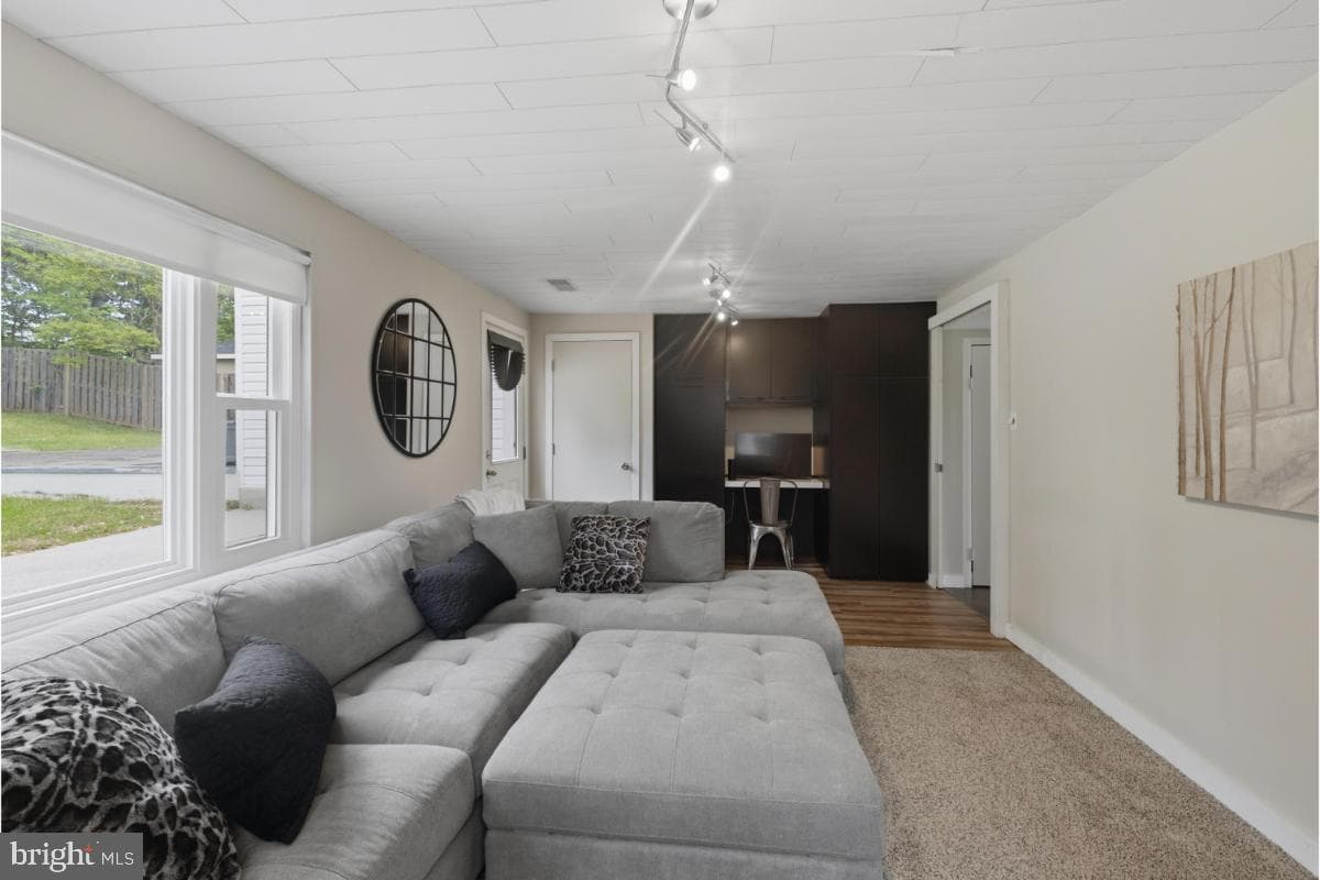 1304 Woodbridge Road photo 31