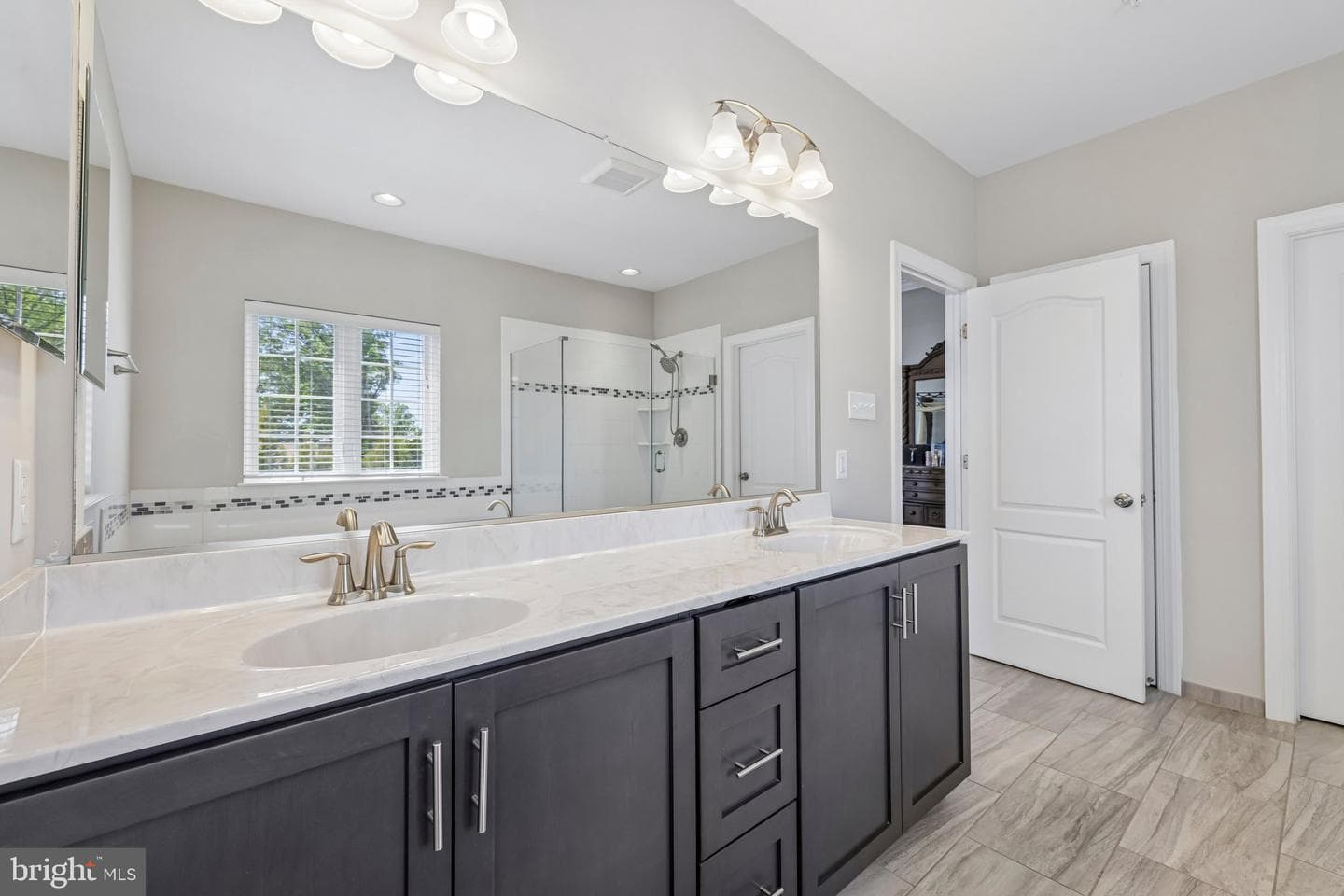 6517 Totteridge photo 34