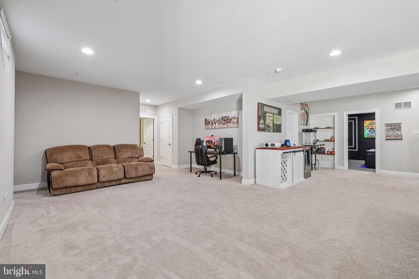 6517 Totteridge photo 50