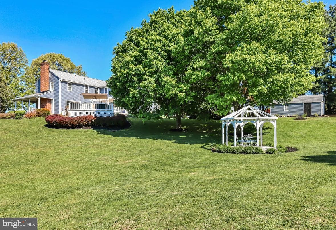 25 Thomas Shilling Court photo 74