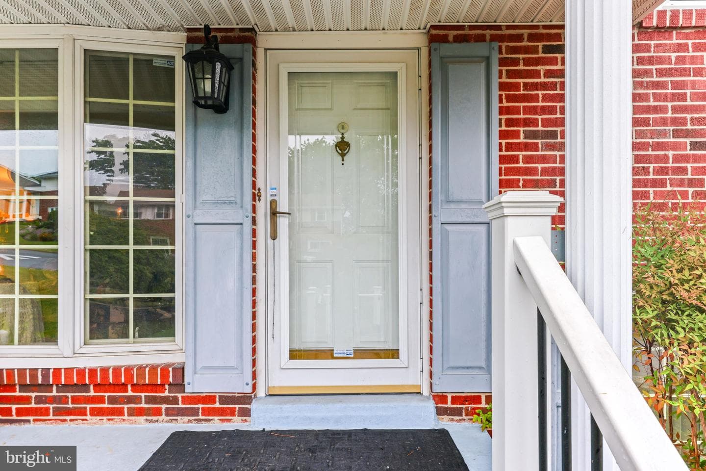 3416 Glenside Drive photo 4
