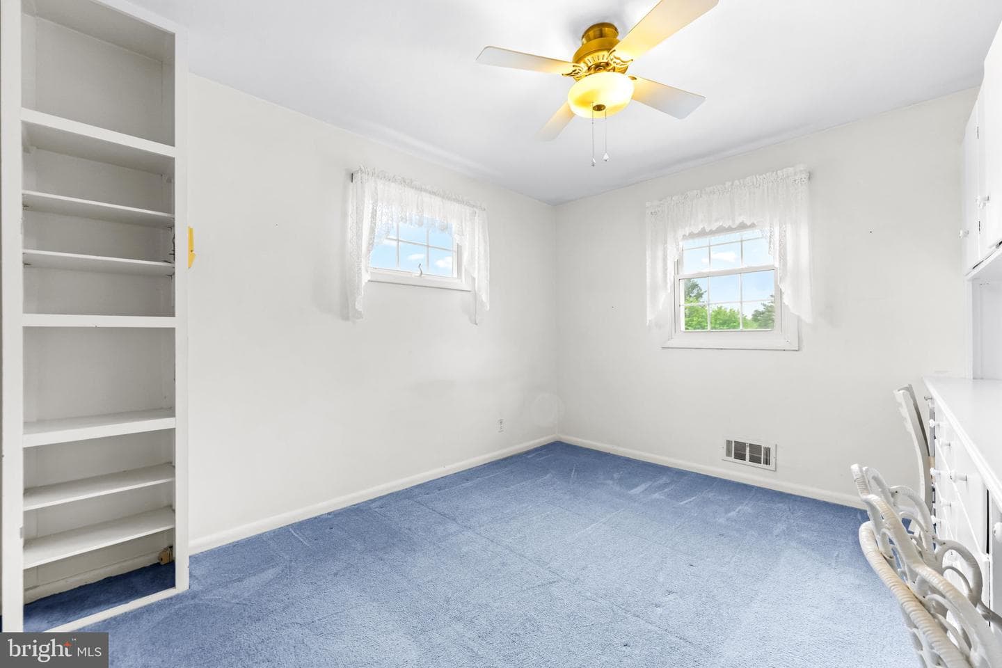 3416 Glenside Drive photo 5