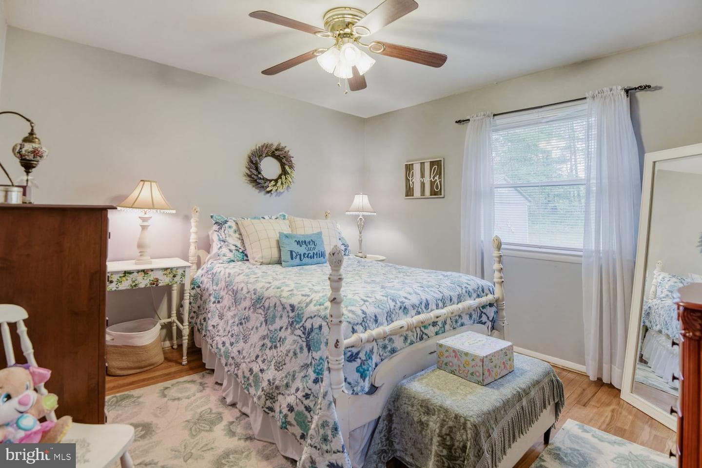 11 Lake Forest Court photo 18
