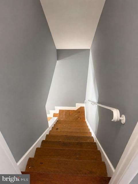 6818 Yataruba Drive photo 13
