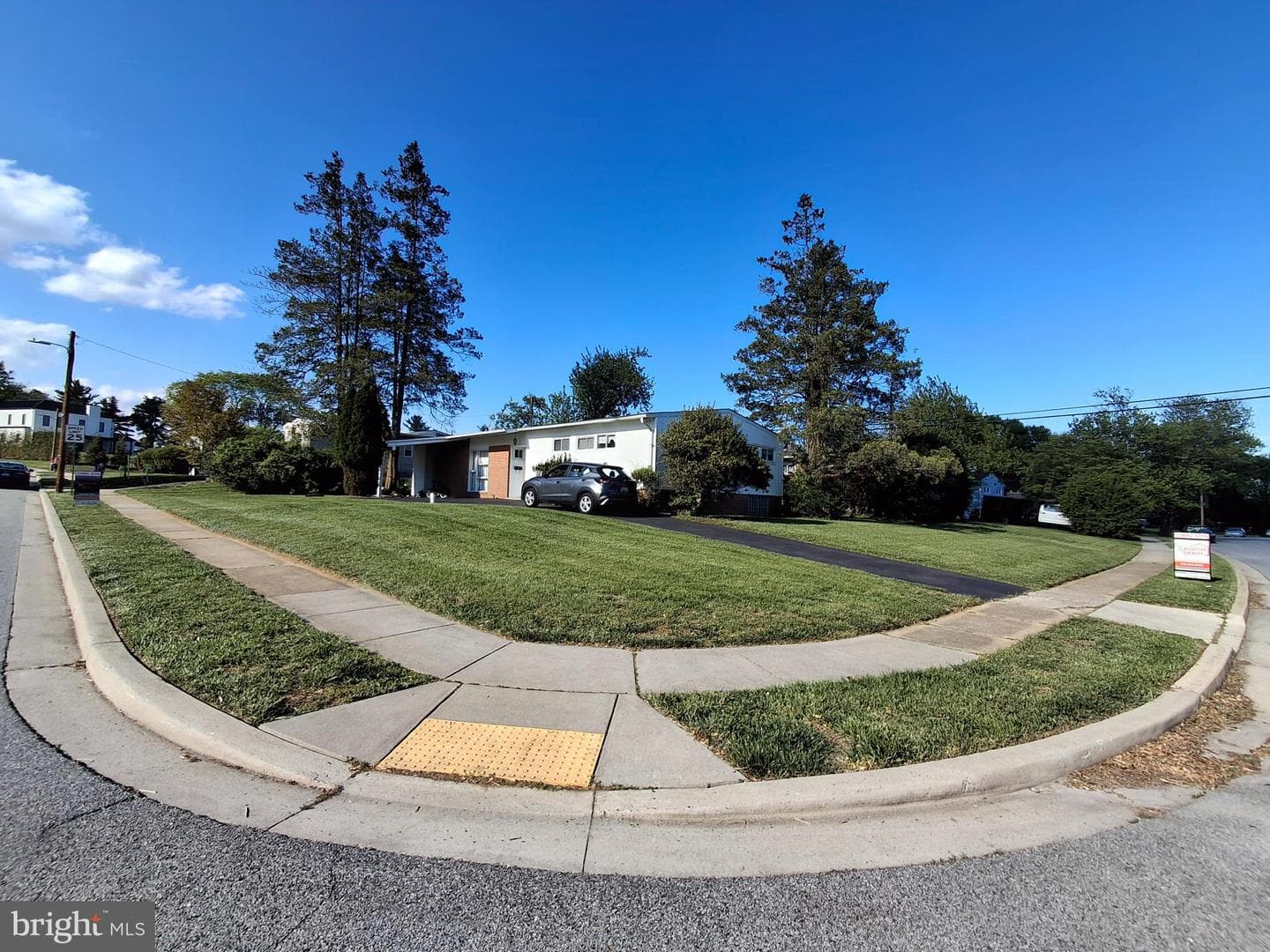 2400 Lightfoot Drive photo 32