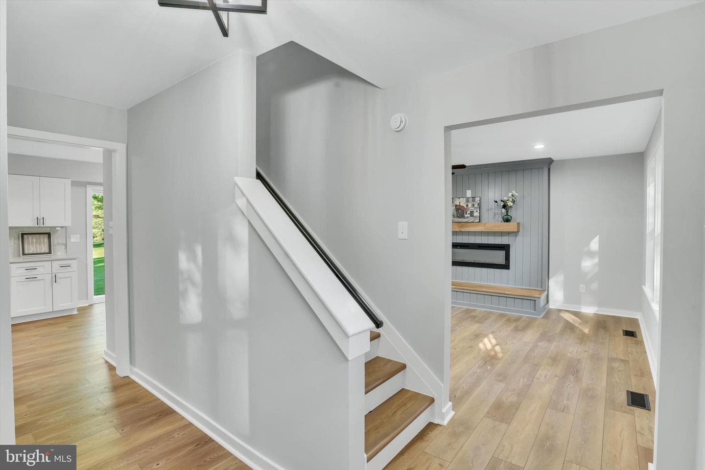 3909 Thoroughbred Lane photo 26
