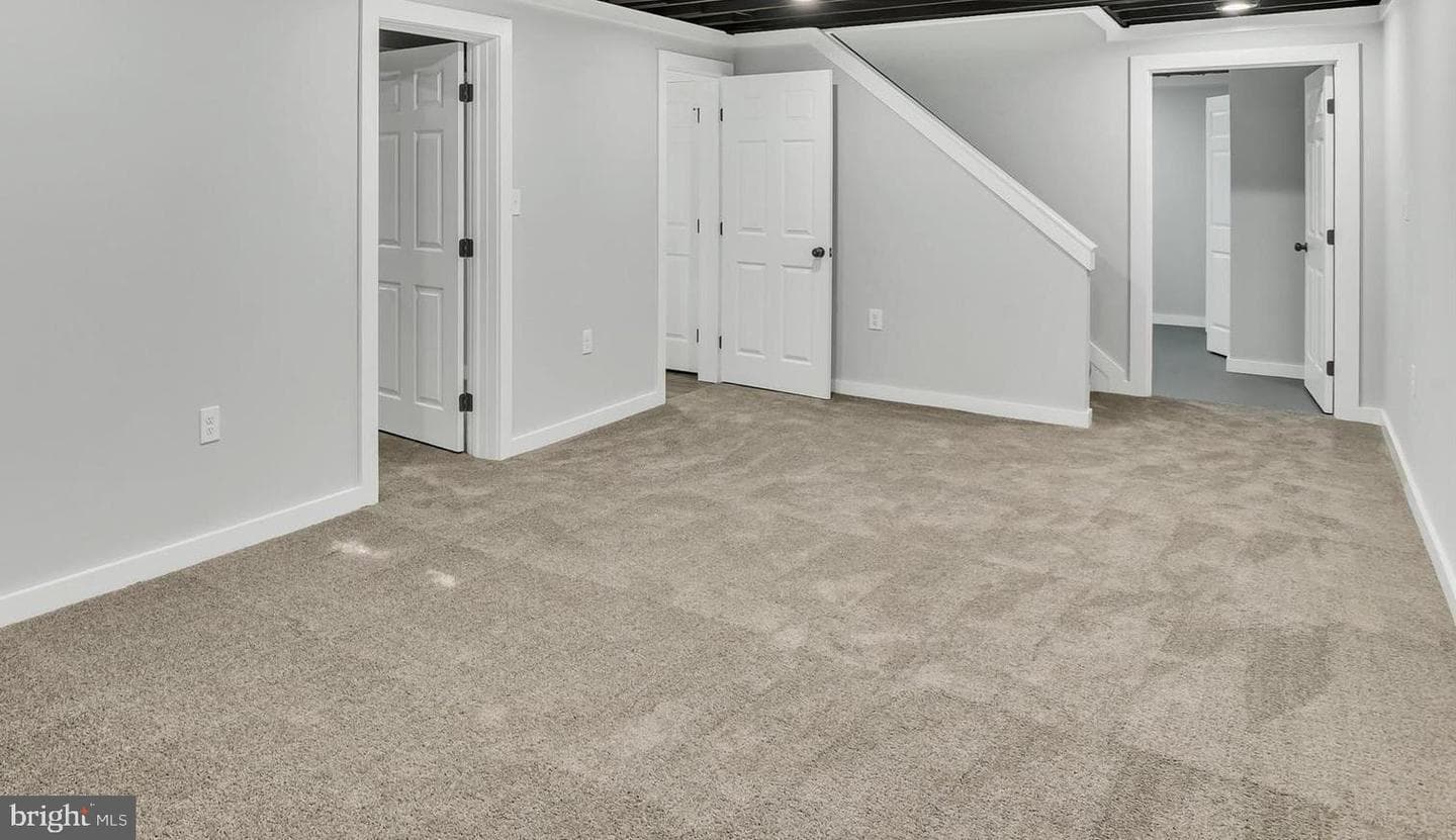 3909 Thoroughbred Lane photo 41