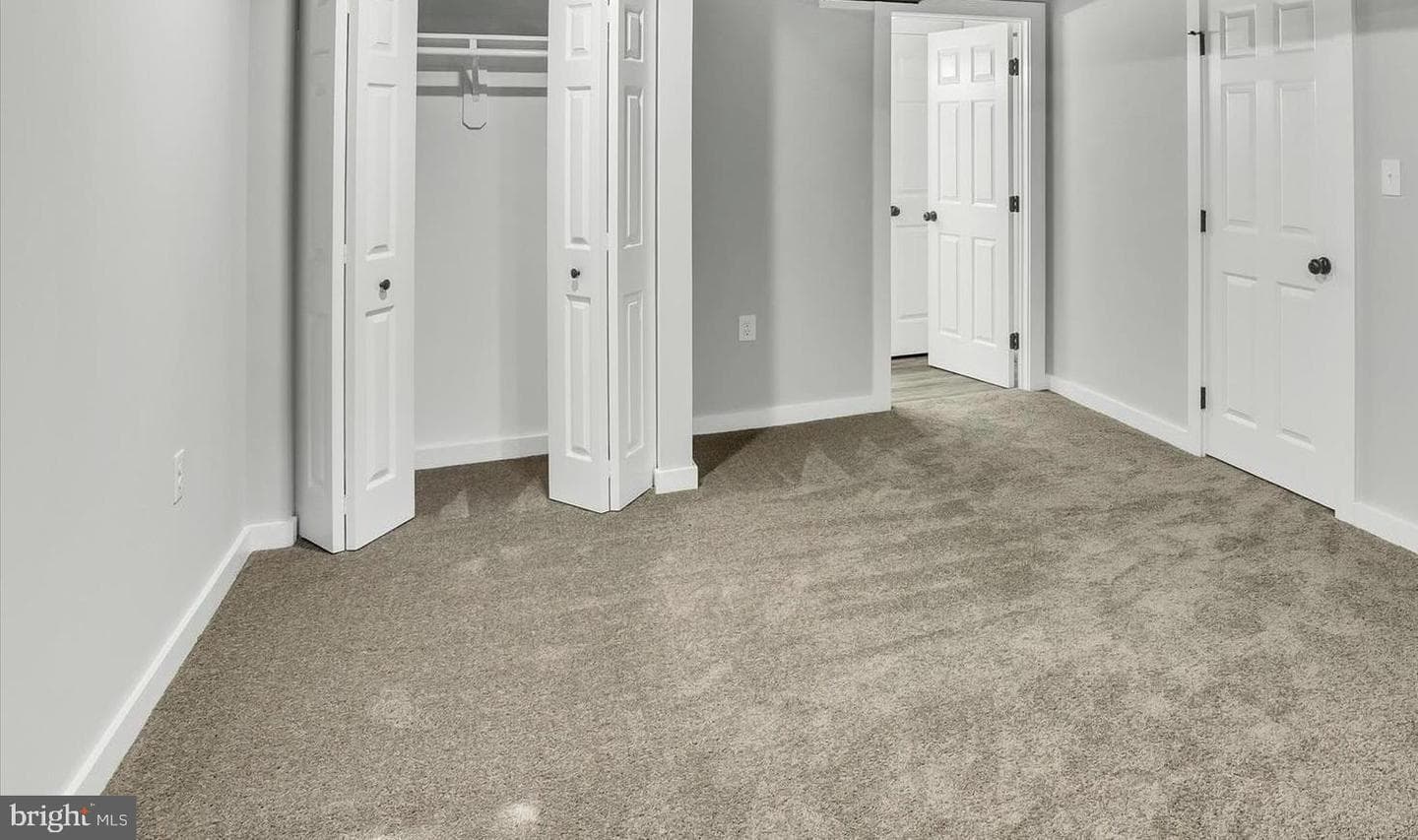 3909 Thoroughbred Lane photo 43