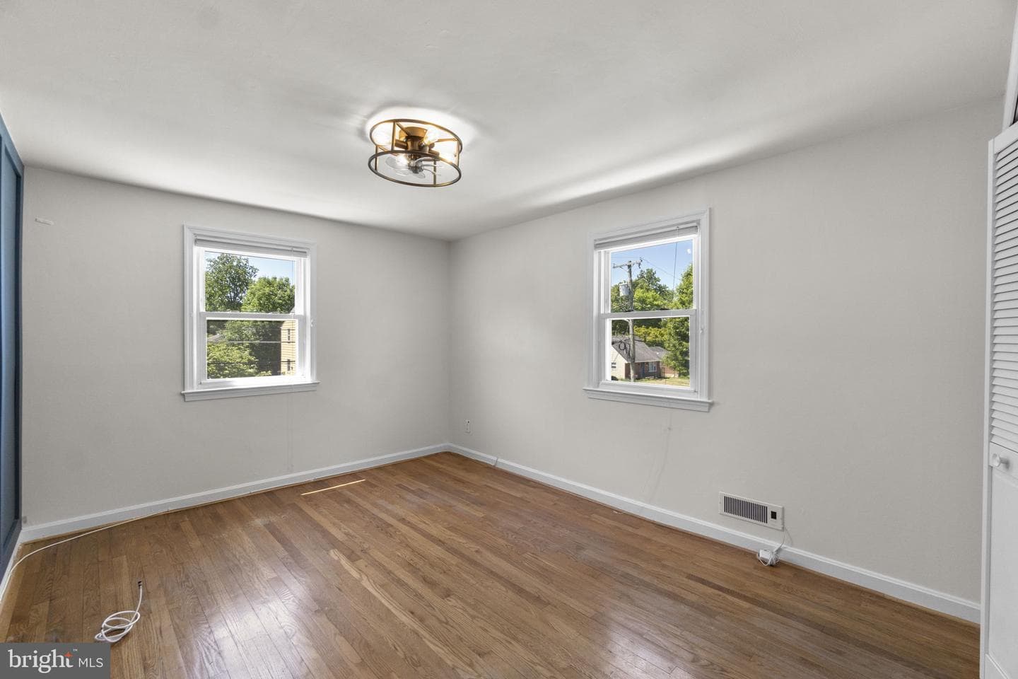 2018 Norhurst Way N photo 18