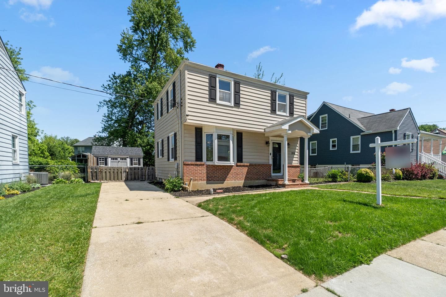 2018 Norhurst Way N photo 2